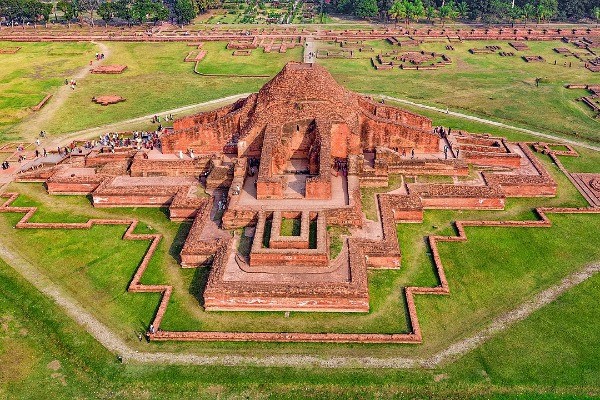 The Significance of Paharpur: Exploring the Historic Importance of Bangladesh's Somapura Mahavihara